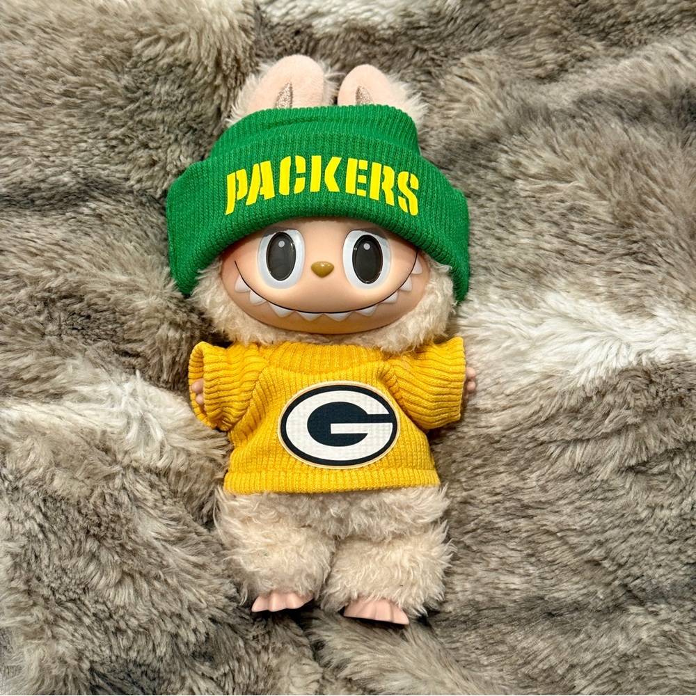 Labubu Outfit Set PACKERS - handmade